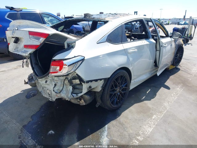Honda k20c4 2018 1HGCV2F34JA053633 Image 4
