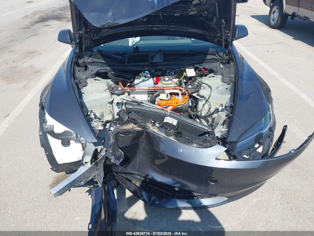 2025 TESLA MODEL 3 5YJ3E1EA6SF965567 Photo 9