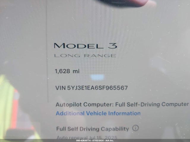 5YJ3E1EA6SF965567 Tesla 2025