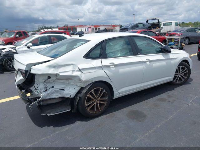 2023 VOLKSWAGEN JETTA 3VWBM7BU3PM044455 Photo 5
