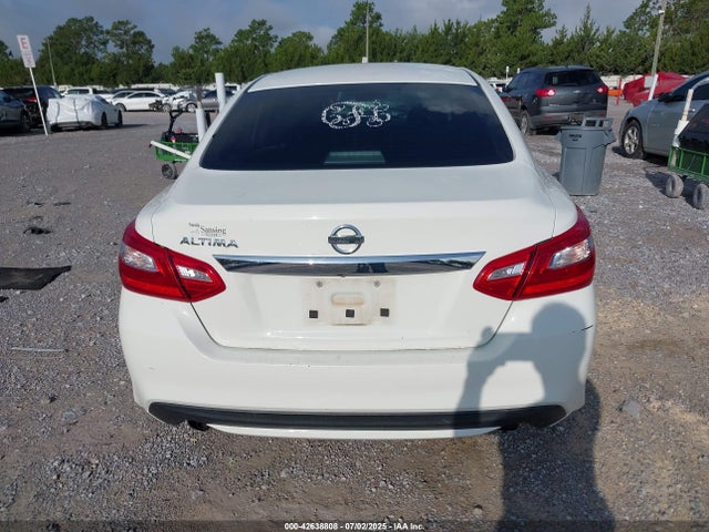 1N4AL3AP9GC205694 Nissan 2016