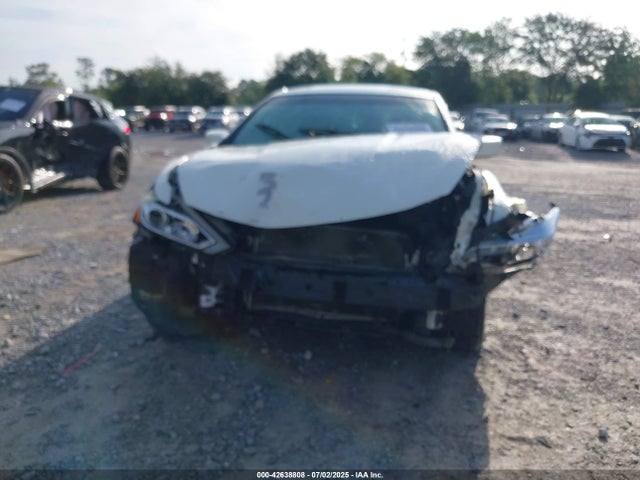 1N4AL3AP9GC205694 Nissan 2016