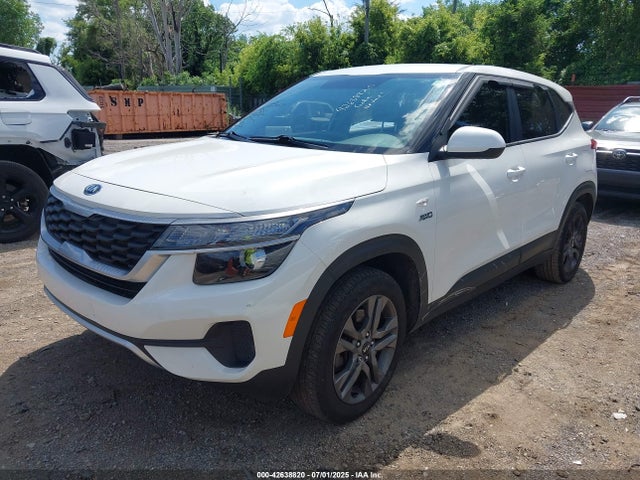 Продаж на аукціоні авто 2021 Kia Seltos Lx, vin: KNDEPCAA6M7145602, номер лоту: 42638820