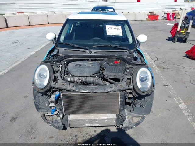 Mini 2015 2015 WMWXU3C55F2B66006 Image 13