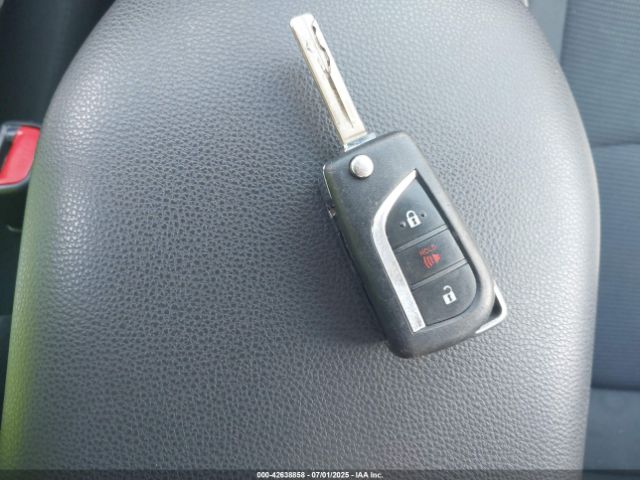 2019 TOYOTA RAV4 JTMG1RFV9KD014526 Photo 10
