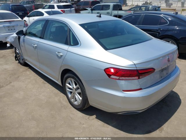 2020 VOLKSWAGEN PASSAT 1VWSA7A39LC024594 Photo 2