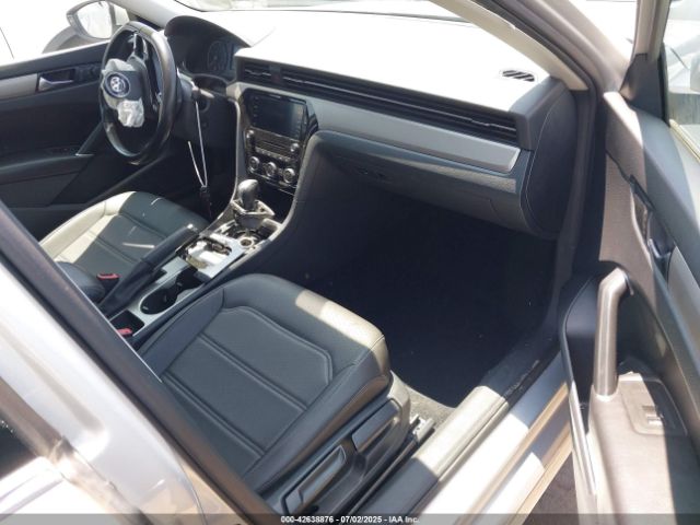 2020 VOLKSWAGEN PASSAT 1VWSA7A39LC024594 Photo 4