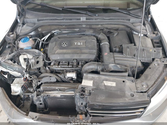 3VWD17AJ5EM384471 Volkswagen 2014