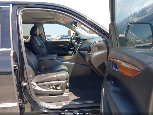 2016 CADILLAC ESCALADE ESV 1GYS3JKJ0GR177806 Photo 4