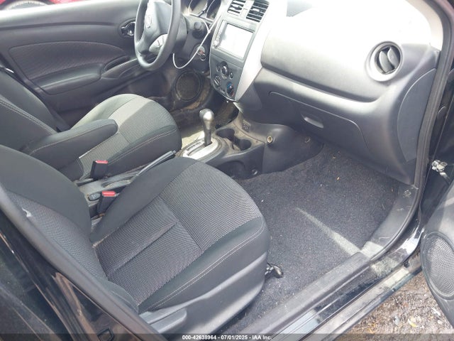 3N1CN7AP6JL878476 Nissan 2018