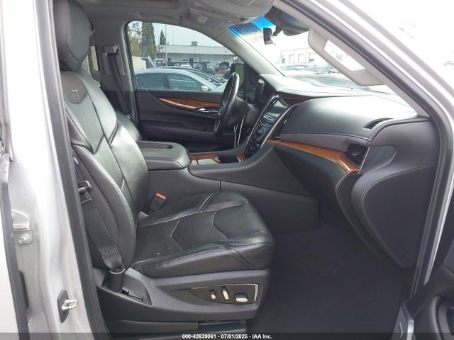 2019 CADILLAC ESCALADE 1GYS4CKJ1KR254104 Photo 4