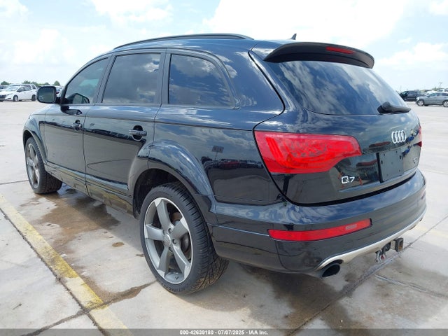 2015 AUDI Q7 WA1LGAFE8FD027959 Photo 2