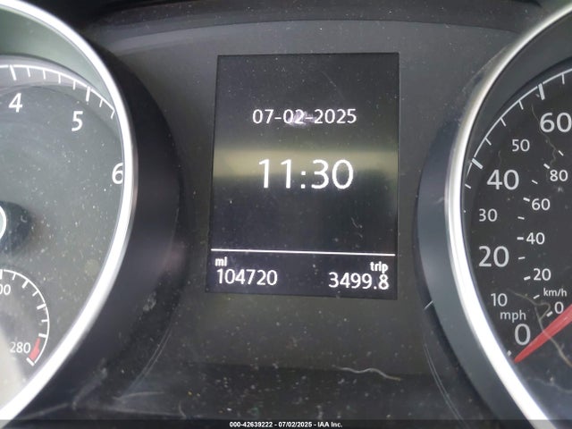 3VW217AU9HM017630 Volkswagen 1.8 tsi