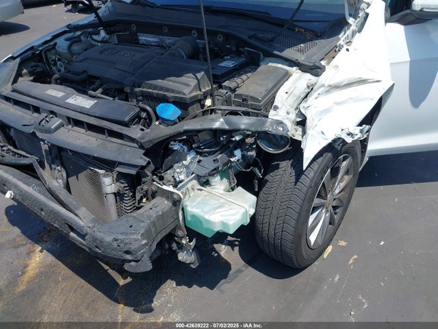 3VW217AU9HM017630 Volkswagen 1.8 tsi