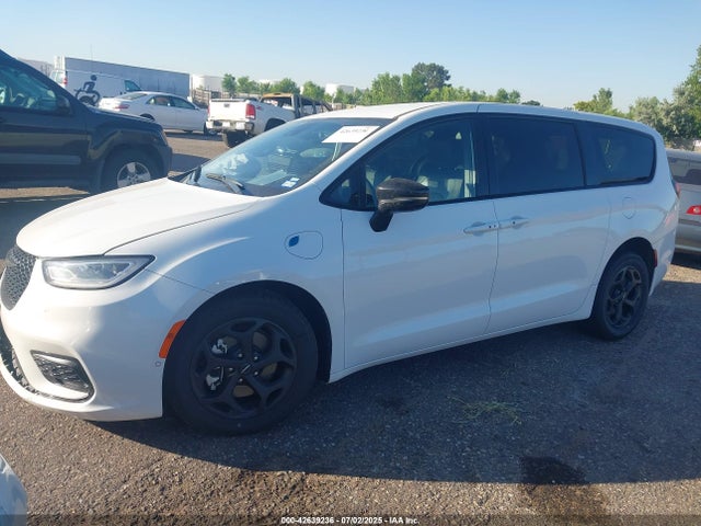 Chrysler Pacifica Hybrid S Appearance Pkg 2024 2C4RC1S71RR109245 Image 15