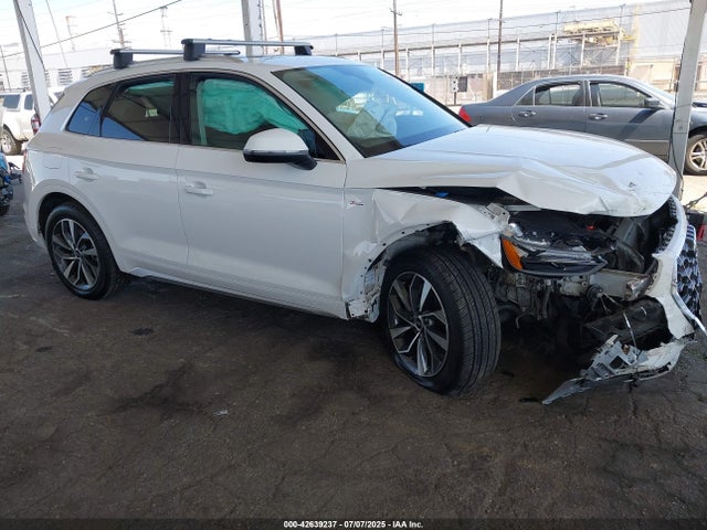 2022 AUDI Q5 WA1GAAFY4N2096364 Photo 0