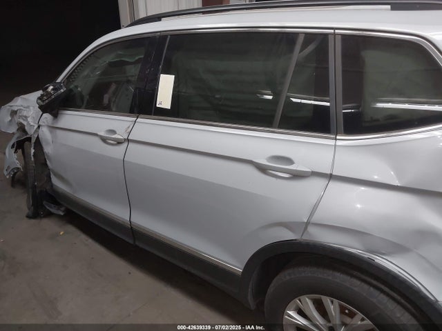 3VV3B7AX8JM088727 Volkswagen 2018