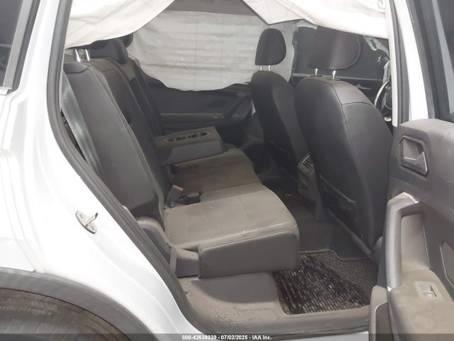 3VV3B7AX8JM088727 Volkswagen 2018