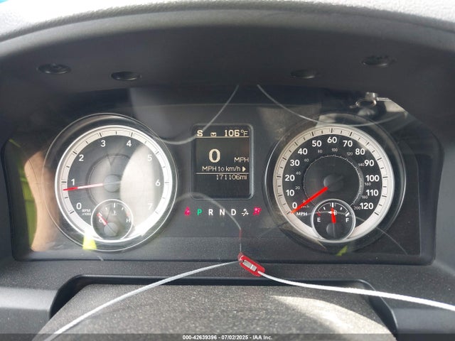 1C6RR6GT1ES128007 RAM 1500