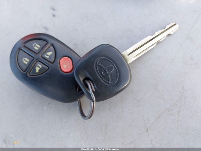 2011 TOYOTA SIENNA 5TDKK3DC0BS040975 Photo 10
