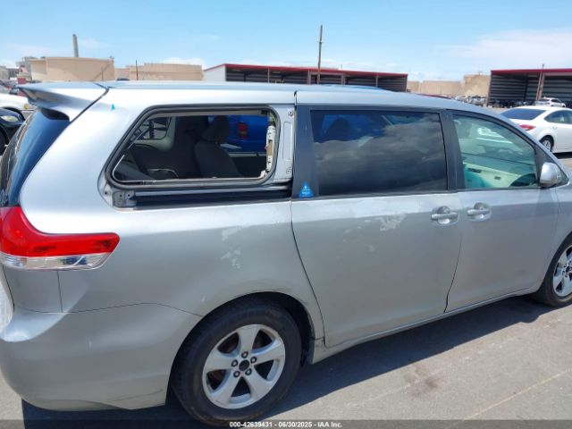 2011 TOYOTA SIENNA 5TDKK3DC0BS040975 Photo 5