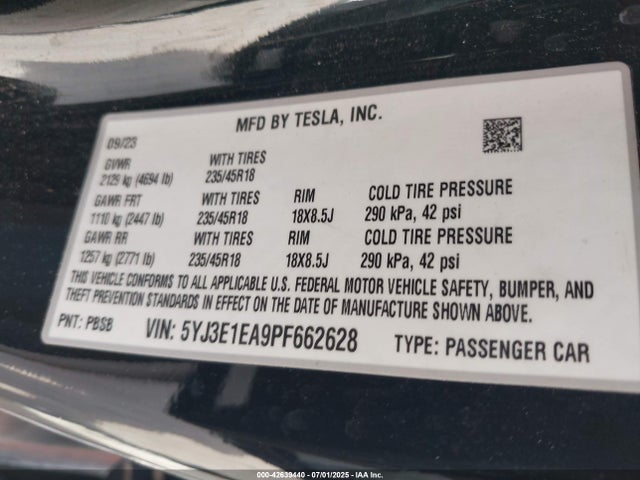 2023 TESLA MODEL 3 5YJ3E1EA9PF662628 Photo 8