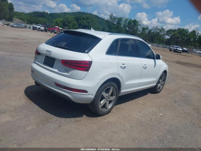 2015 AUDI Q3 WA1GFCFS8FR010880 Photo 3