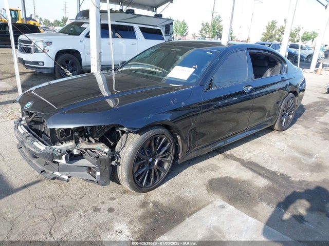 BMW 740LI 2022 WBA7T2C00NCH98339 Image 2