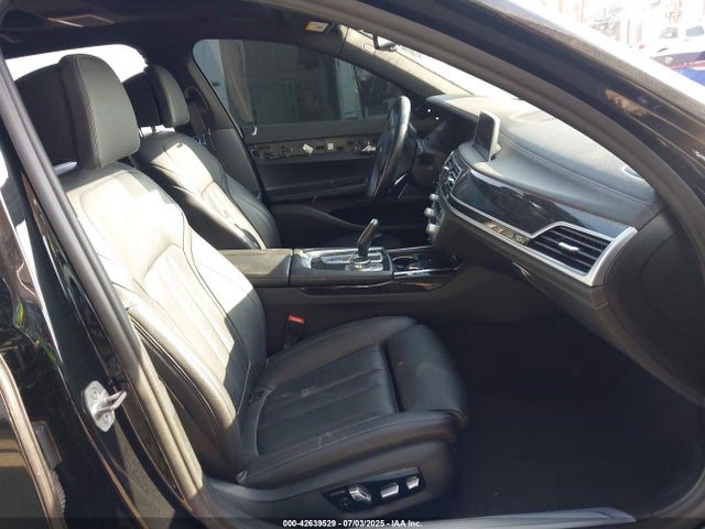 BMW 740LI 2022 WBA7T2C00NCH98339 Image 5