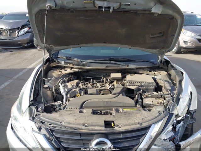 1N4AL3AP3GN315693 Nissan 2016