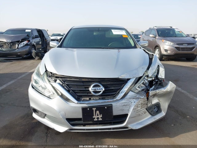 1N4AL3AP3GN315693 Nissan 2016