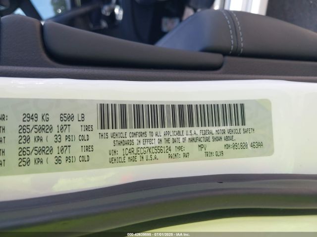 2019 JEEP GRAND CHEROKEE 1C4RJECG7KC556124 Photo 8