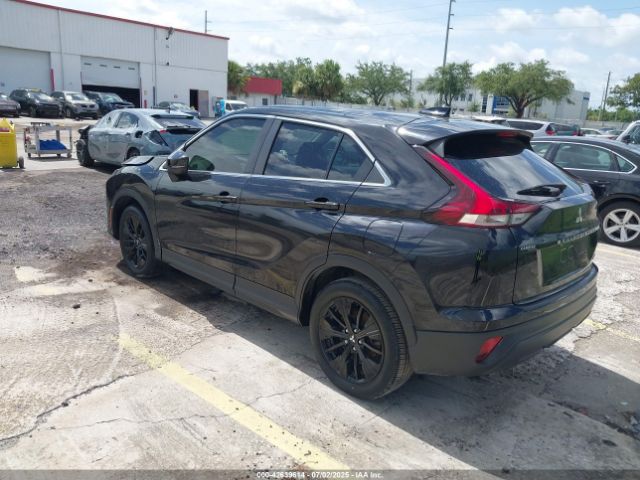 2022 MITSUBISHI ECLIPSE CROSS JA4ASVAA4NZ060962 Photo 2