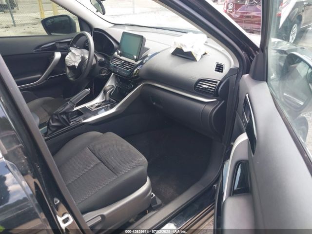 2022 MITSUBISHI ECLIPSE CROSS JA4ASVAA4NZ060962 Photo 4