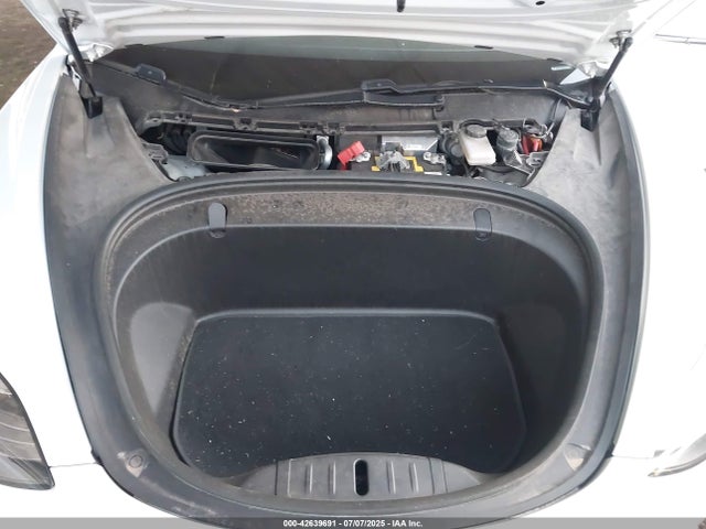 2018 TESLA MODEL 3 5YJ3E1EA3JF155523 Photo 9