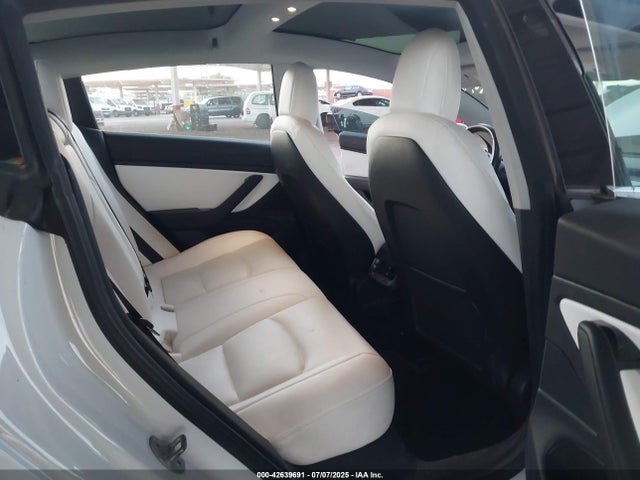 2018 TESLA MODEL 3 5YJ3E1EA3JF155523 Photo 7