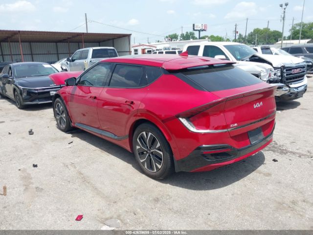 2023 KIA EV6 KNDC44LA3P5099911 Photo 2