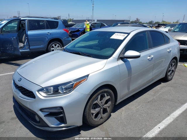 KIA mpi nu 2020 3KPF24AD7LE175385 Image 2