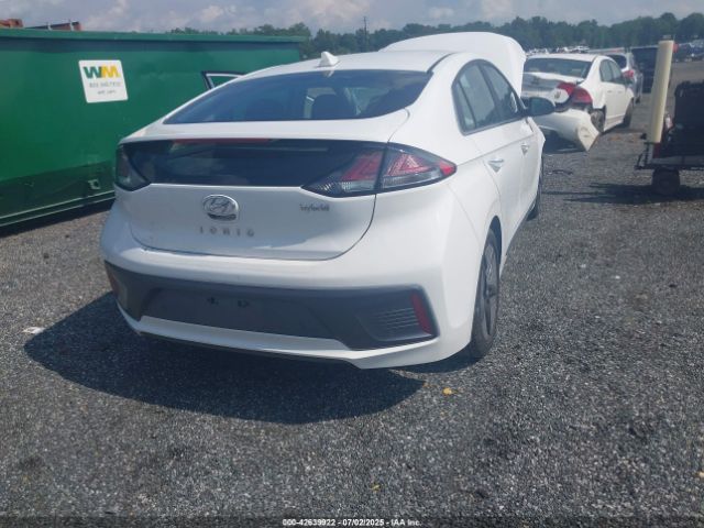 2022 HYUNDAI IONIQ HYBRID KMHC05LC4NU270697 Photo 3