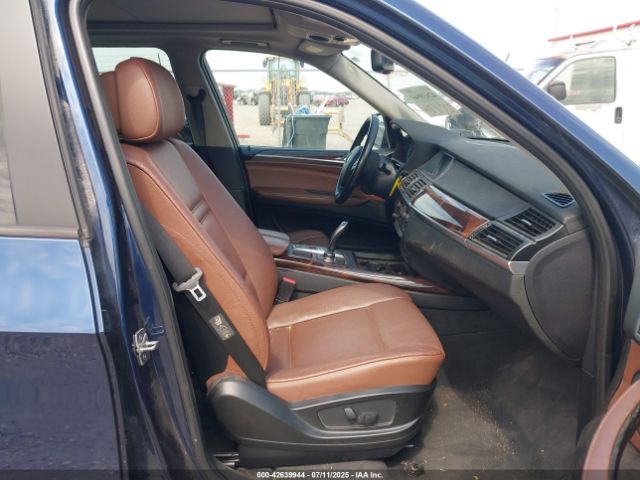2011 BMW X5 5UXZV4C59BL402428 Photo 4