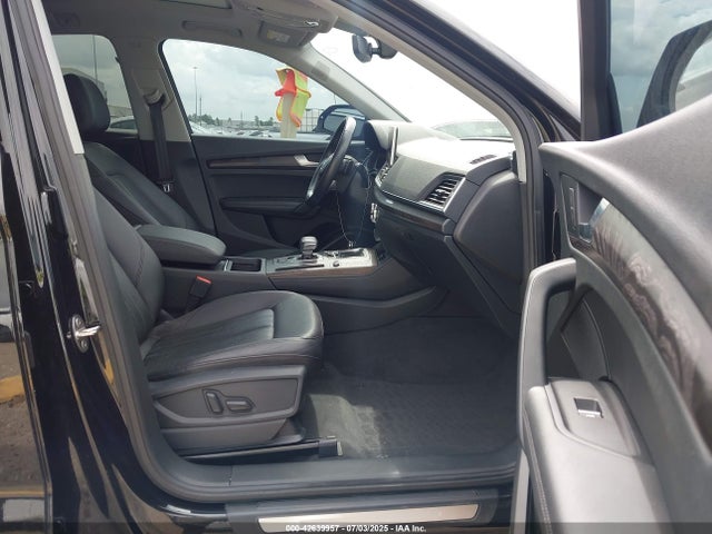 2019 AUDI Q5 WA1BNAFY7K2135393 Photo 4