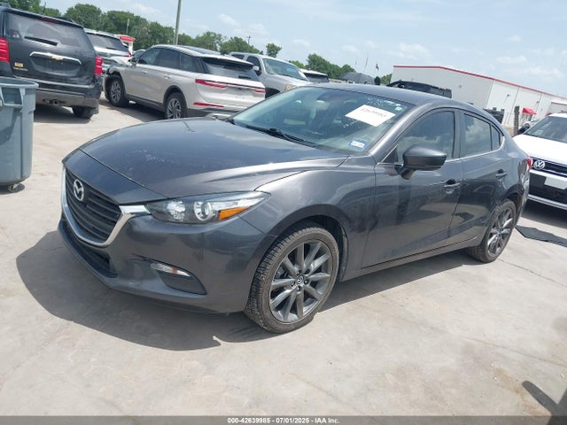 3MZBN1V33JM272296 Mazda py