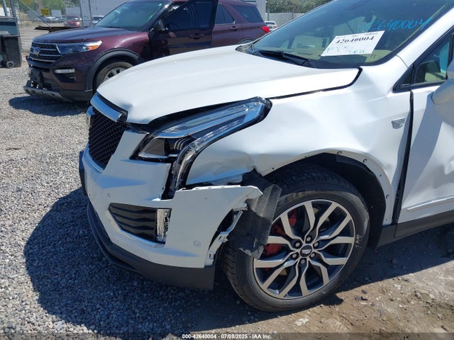 2023 CADILLAC XT5 1GYKNHRS3PZ106133 Photo 5