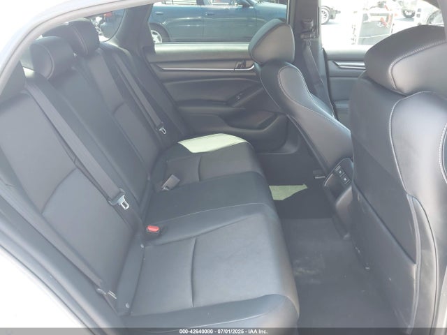 1HGCV1F30NA044573 Honda l15be