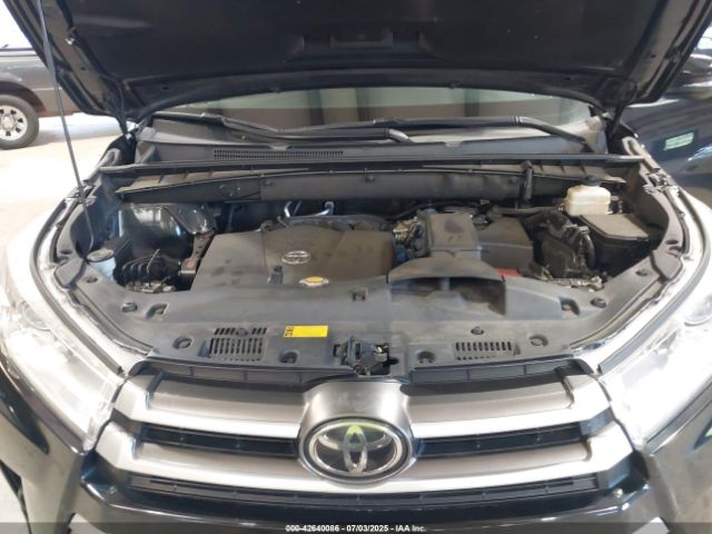 2017 TOYOTA HIGHLANDER 5TDJZRFH6HS444309 Photo 9