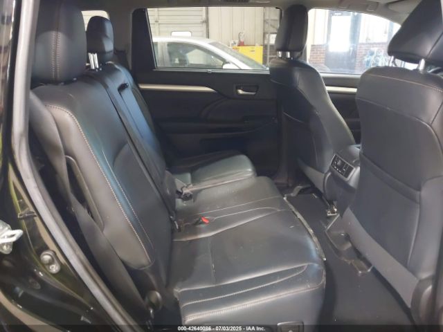 2017 TOYOTA HIGHLANDER 5TDJZRFH6HS444309 Photo 7