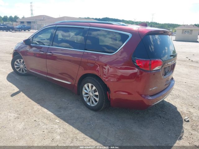 2018 CHRYSLER PACIFICA 2C4RC1BG2JR119187 Photo 2