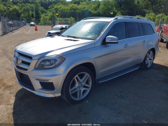 2015 MERCEDES-BENZ GL 550 4JGDF7DE5FA518831 Photo 1
