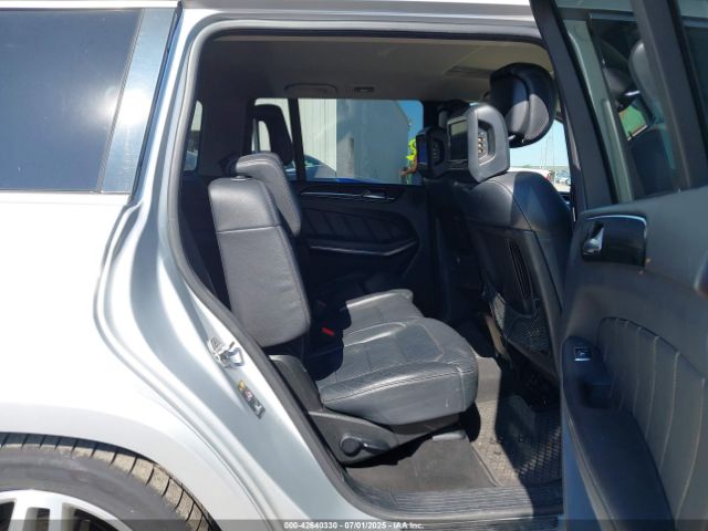 2015 MERCEDES-BENZ GL 550 4JGDF7DE5FA518831 Photo 7