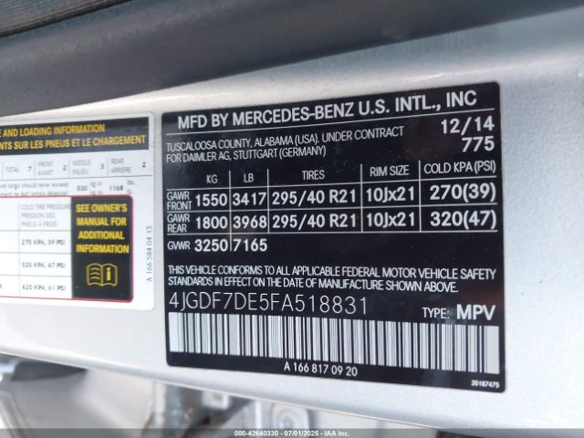 2015 MERCEDES-BENZ GL 550 4JGDF7DE5FA518831 Photo 8